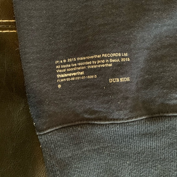 DUB SIDE thisisneverthat Crewneck - Picture 6 of 8